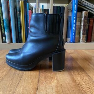 SOREL Heeled snow boots